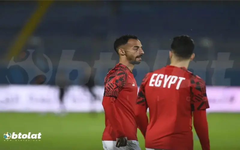 بند يسمح بعودته إلى الأهلي.. تفاصيل انتقال أحمد عبد القادر إلى الكرمة العراقي